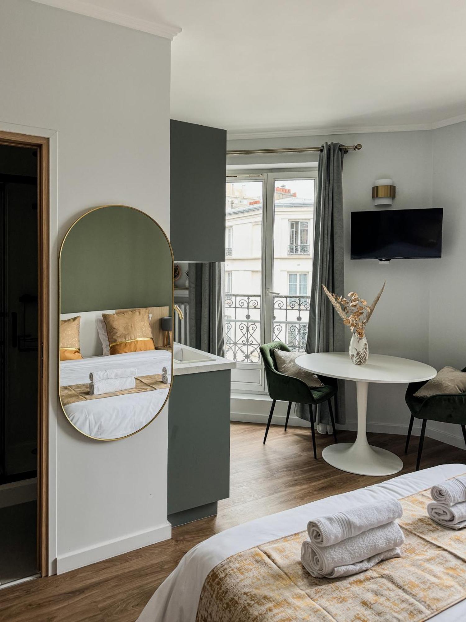 Studio De Charme Parisien Леваллуа-Перре Екстер'єр фото
