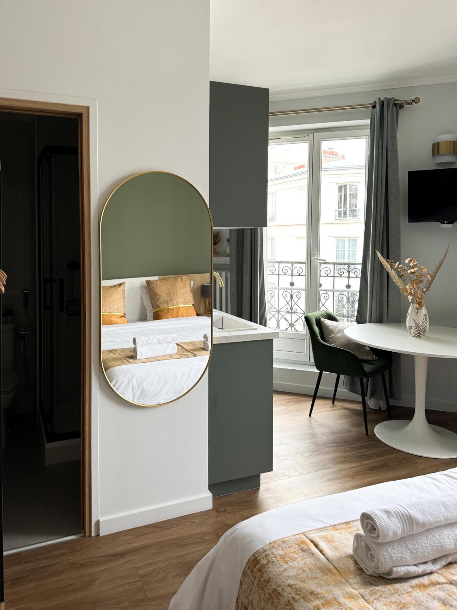 Studio De Charme Parisien Леваллуа-Перре Екстер'єр фото